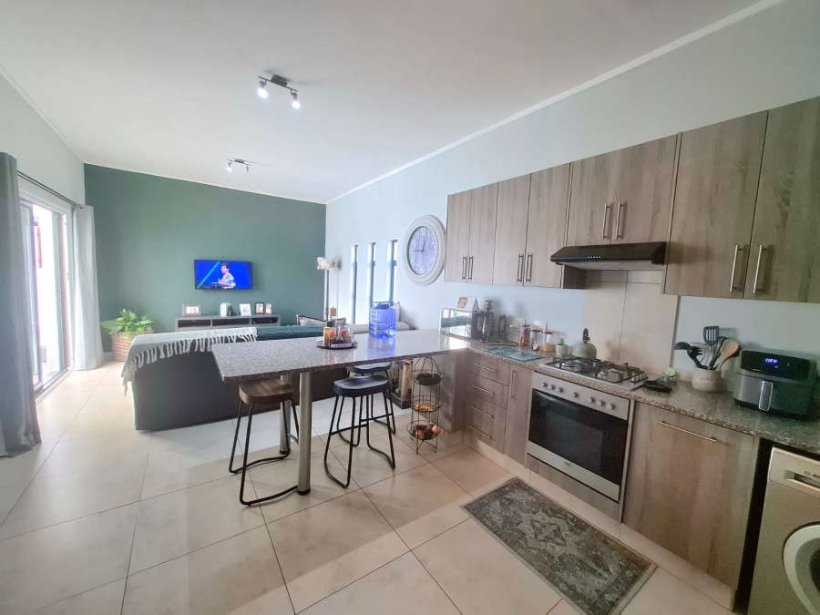 2 Bedroom Property for Sale in Nahoon Valley Park Eastern Cape